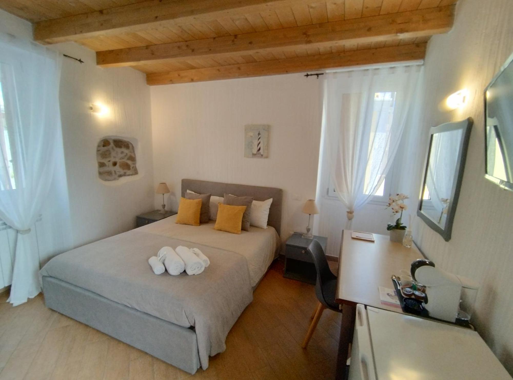 Holmann & Bed & Breakfast *
