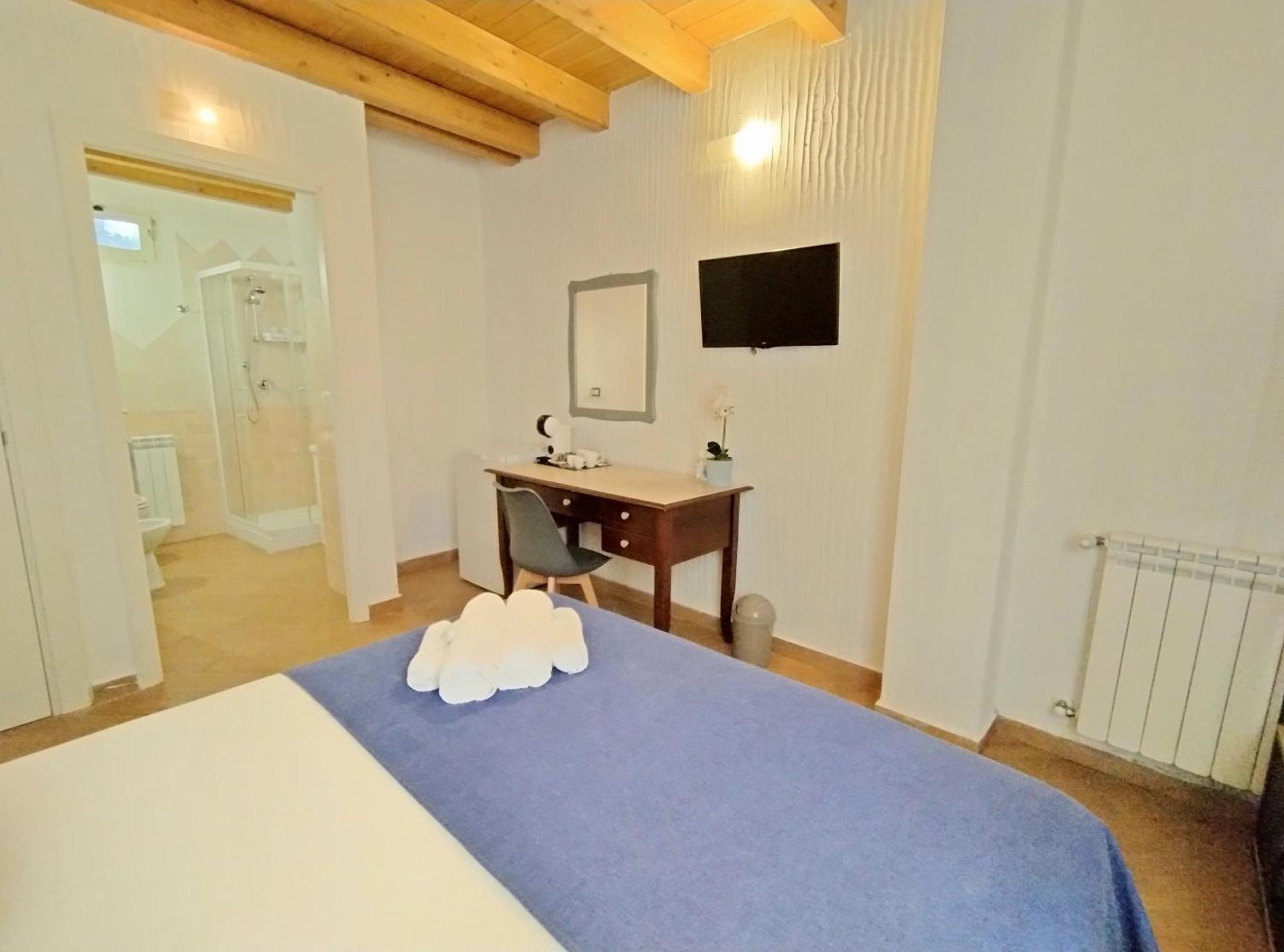 Bed & Breakfast Holmann & *